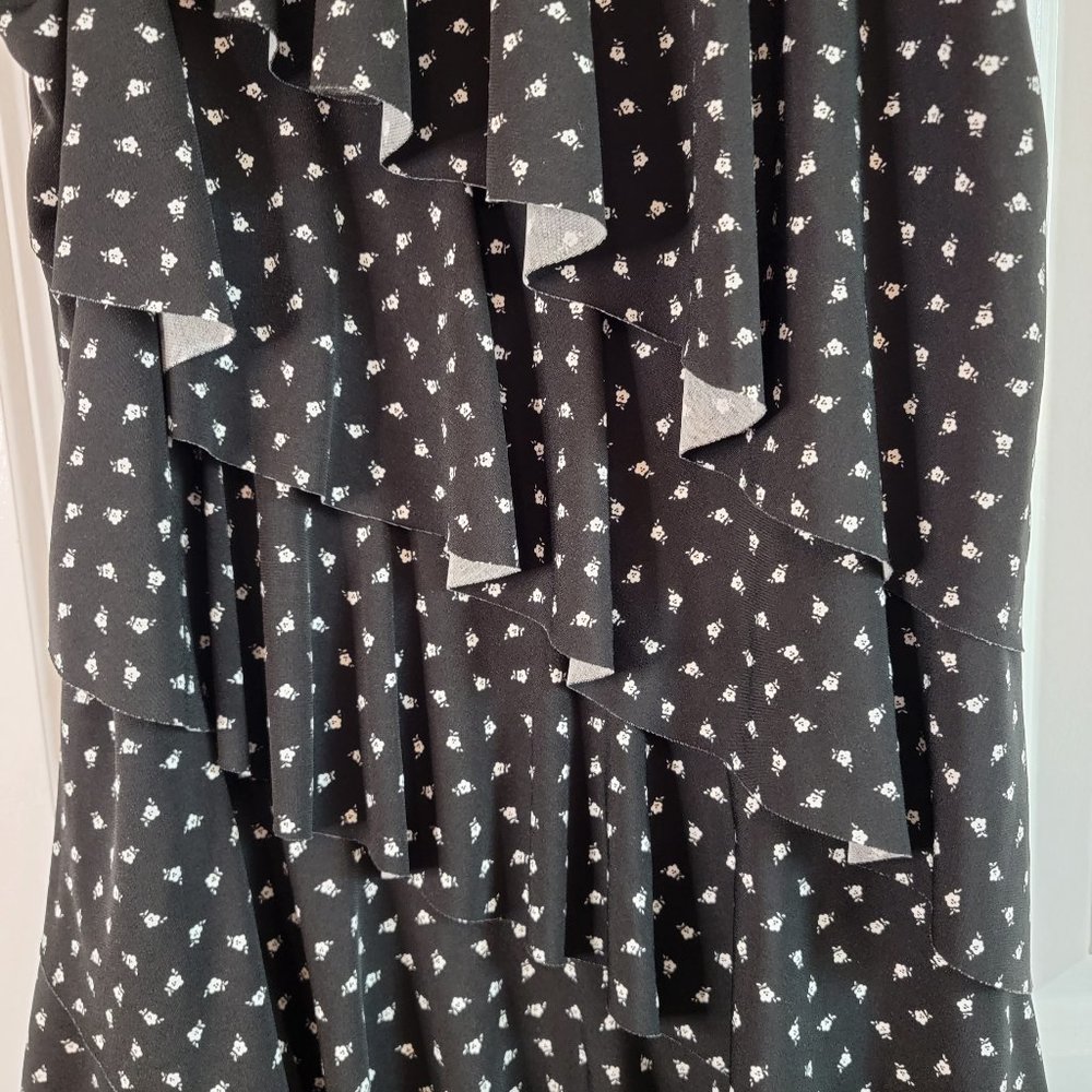 WHBM Tiered Ruffle Dress - Picture 6 of 12